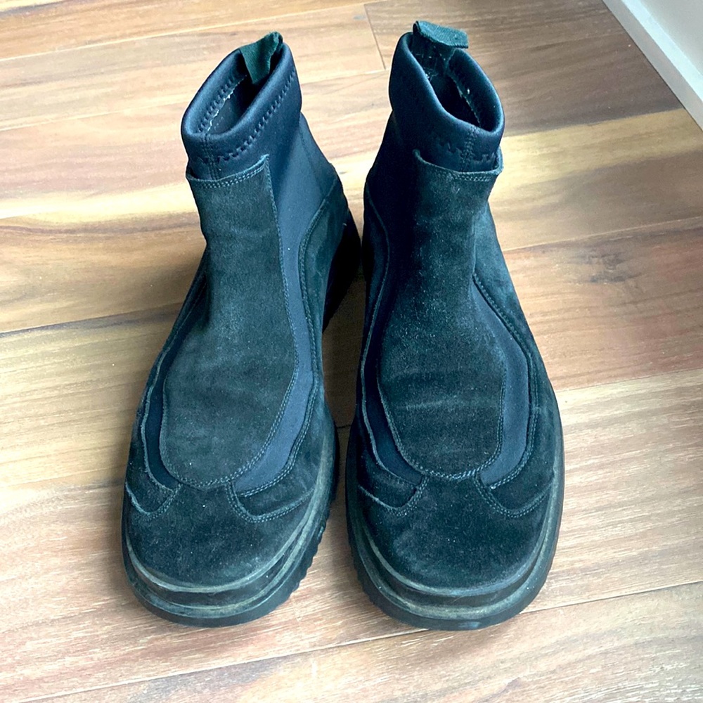 Cesare Paciotti men suede leather boots